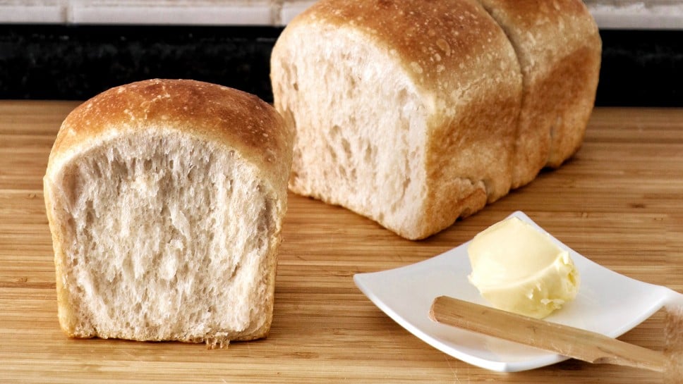 Toast z drožmi - Anita Šumer