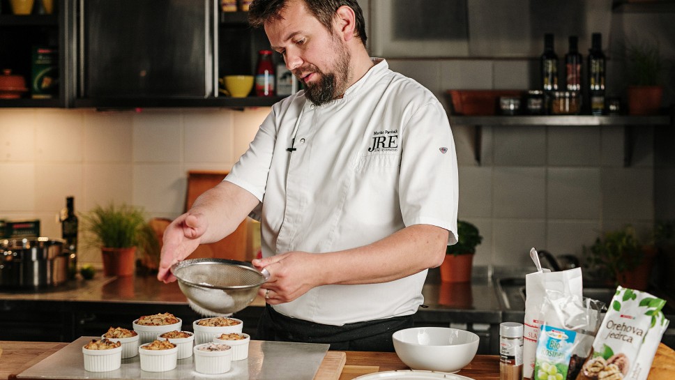 Kruhova potica - Chef Marko Pavčnik, Hrana ne sodi v smeti