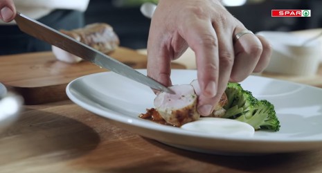Marko Pavčnik - MESNI FOND - video recept Marko Pavčnik - MESNI FOND - video recept