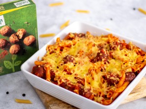 Pečeni peresniki z mesnimi kroglicami Garden Gourmet - Blaž Mihev, Fit kuhinja