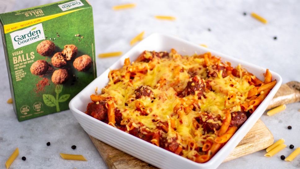 Pečeni peresniki z mesnimi kroglicami Garden Gourmet - Blaž Mihev, Fit kuhinja