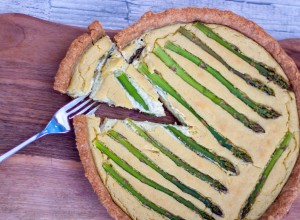 Veganski Quiche s šparglji in Spar svilenim tofujem