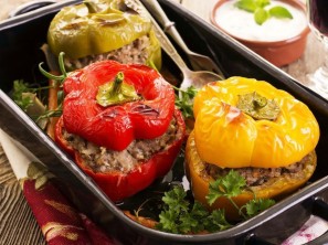 Polnjena paprika z ajdovo kašo - Mojca Polak