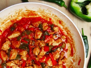 Sladko-kisli piščanec s papriko - Sladki Chef