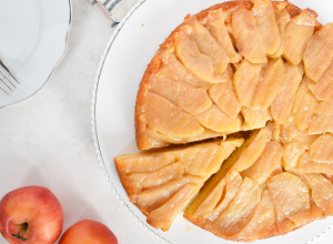 Jabolčna torta brez glutena - GlutenFree with Megi