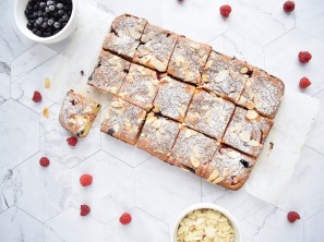 Sadno pecivo brez glutena - Gluten free with Megi