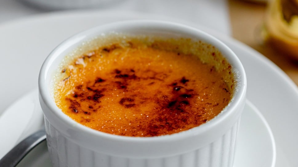 Creme brulee - Jernej Kitchen