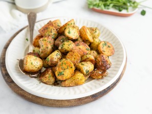 Mlad krompir z zelišči - Jernej Kitchen