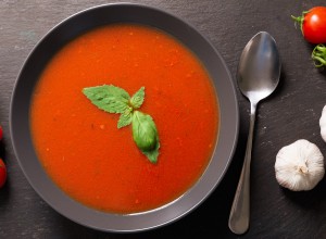 Jesenska paradižnikova juha s klinčki in cimetom - Sladki Chef