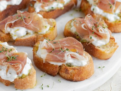 Crostini - Nina Kastelic, Leaneen
