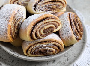 Mini rožičeve potičke, Nina Kastelic - Leaneen