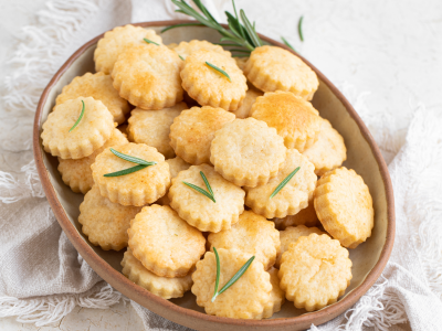 Slani piškoti s parmezanom - Nina Kastelic, Leaneen