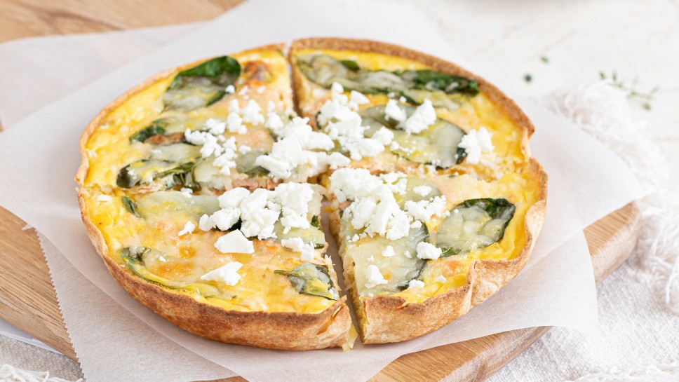 Tortilja quiche z lososom in špinačo - Leaneen