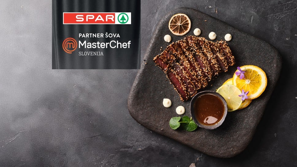 Tunin steak s sezamom, citrusi in azijsko omako - MasterChef Slovenija