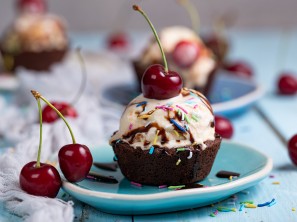 Brownie sladoledne skodelice - Midva kuhava
