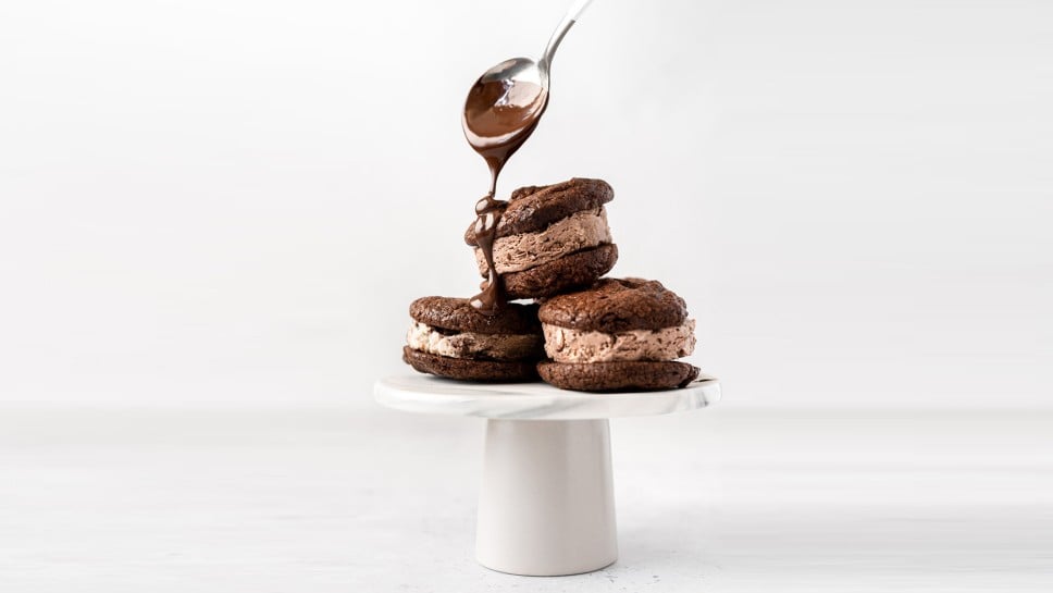 Brownie sendviči s sladoledom