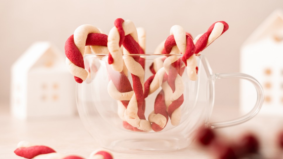 Candy Cane piškoti - Nina Zorčič