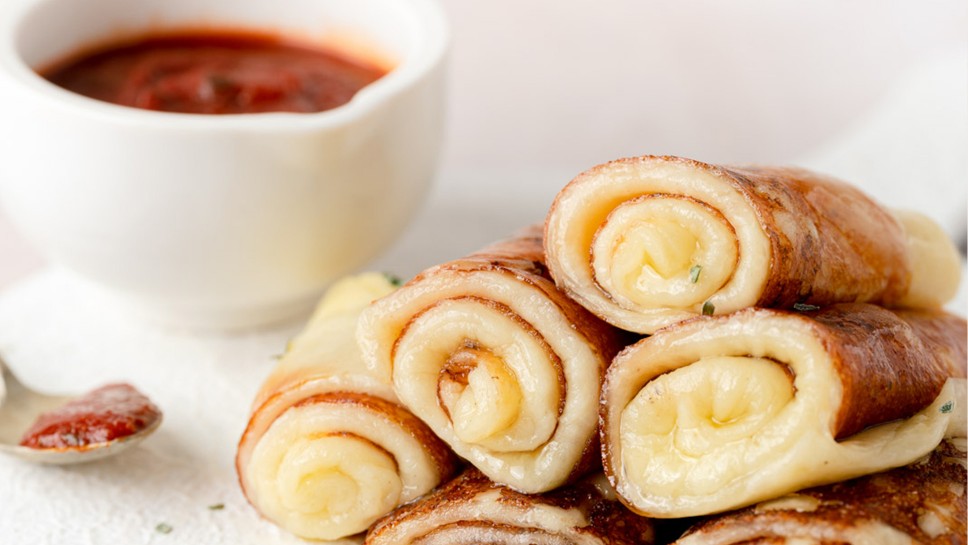 Nina Zorčič - Mozzarella zvitki/palčke