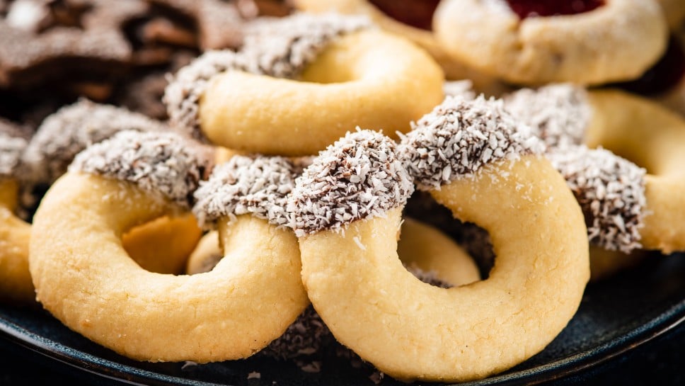 Veganski kokosovi rogljički - Nina Kastelic, Leaneen