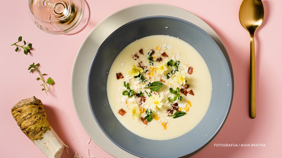 Krompirjeva juha s hrenom, šunko in jajci - Chef Marko Pavčnik