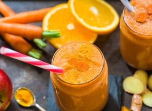 Pomarančni smoothie z jabolki, ingverjem in korenčkom - Sladki Chef