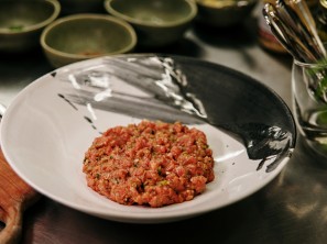 Domač tatarski biftek - chef Uroš Štefelin, Tri zvezdice