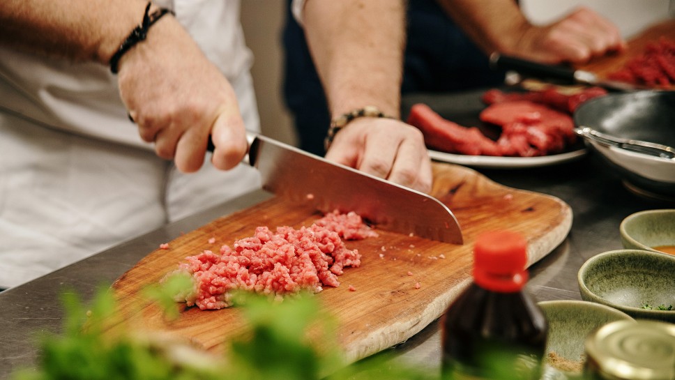 Domač tatarski biftek - chef Uroš Štefelin, Tri zvezdice