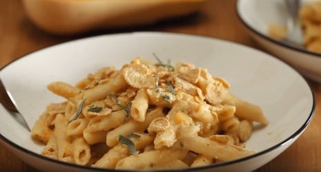 KREMASTE TESTENINE Z BUČO IN KOSTANJEM - video recept KREMASTE TESTENINE Z BUČO IN KOSTANJEM - video recept