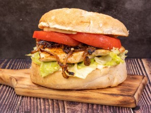 Domač hamburger s pljučnim filejem na žaru - Spar