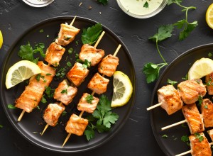 Hrustljava lososova nabodala na žaru - Sladki Chef