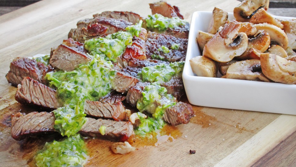 Roastbeef (goveji steak) na žaru s salso verde - Sladki Chef