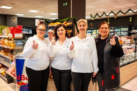 Ekipa zaposlenih v SPAR partner Koroška v Mariboru