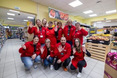 Zaposleni v trgovini SPAR partner v Šmarjeških Toplicah