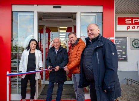 Odprta nova trgovina SPAR partner v Novi vasi na Blokah 