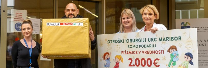 Otroški kirurgiji UKC Maribor so v Sparu priskrbeli nove pižame