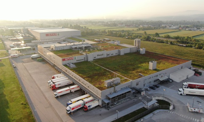 Distribucijski center SPAR na Letališki cesti v Ljubljani 