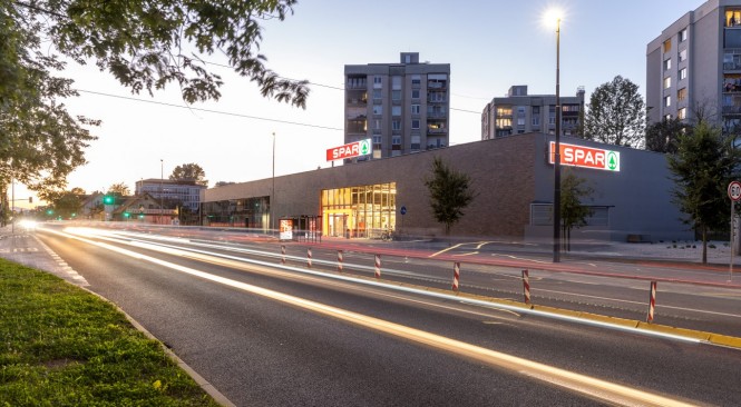 Spar na Tržaški v Ljubljani