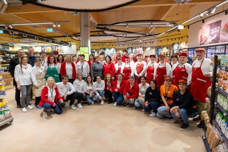 Zaposleni v novi trgovini SPAR Ajdovščina