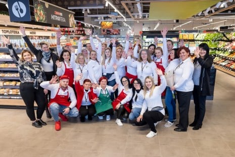 Ekipa zaposlenih v trgovini SPAR Slovenska Bistrica - Žolgarjeva