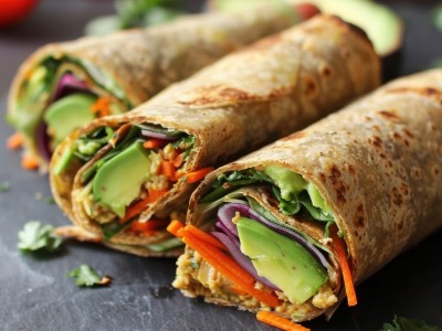 Tedenski jedilnik brez glutena: Brezglutenski tortiljin 'wrap'