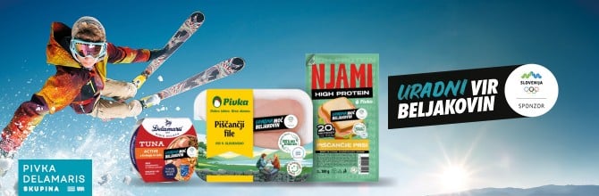 Smučar v ozadju, s tremi izdelki Delamarisa, Pivke in Njami, ki so uradni sponzor Olimpijskega komiteja Slovenije