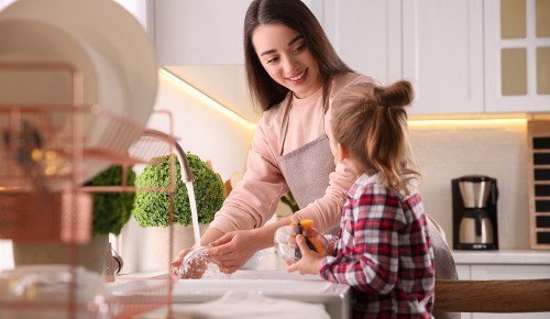 Koristi večerje med tednom, Učenje vsakdanjih opravil