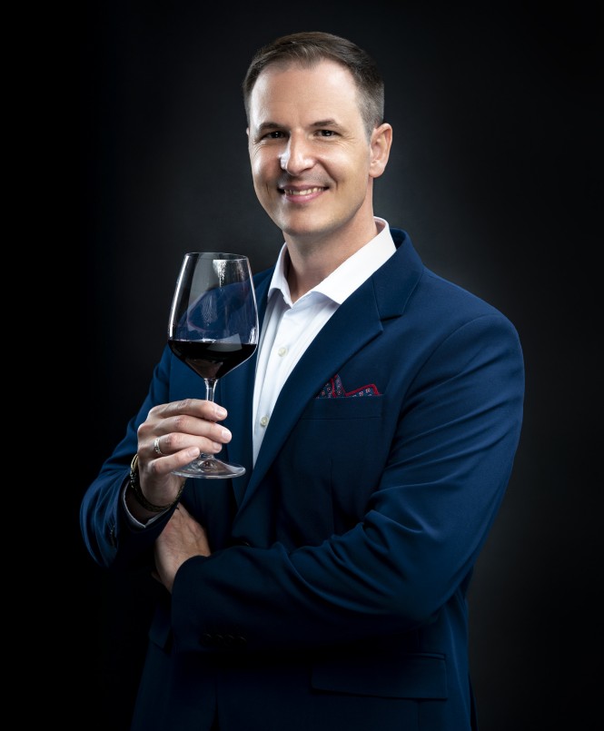 SPAROVA VINOTEKA, Valentin Bufolin, najboljši somelje Slovenije