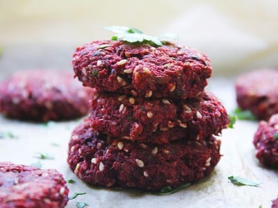 Veganski polpet iz rdeče pese