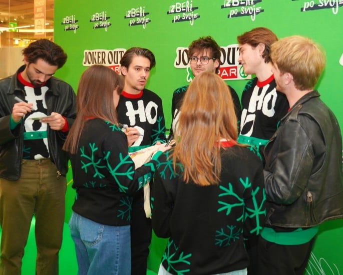   Utrinki - MEET&GREET z Joker Out pred trgovino INTERSPAR v Europarku v Mariboru
