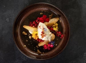 Master Minuta recept, Sous-vide hruške s čokoladnim ganachem in sladoledom