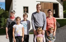 Kmetijsko-gozdarska zadruga Idrija, Družinska kmetija Jeram, To smo mi, naravnost od pridelovalca