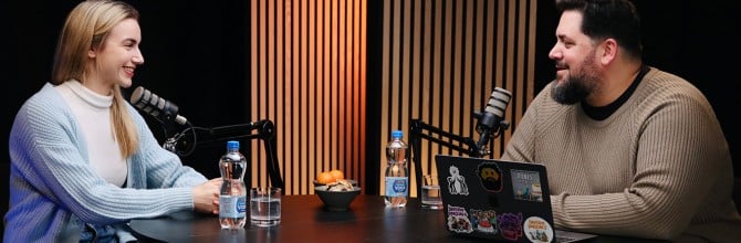 Podcast Več vem, bolje jem, Boštjan Gorenc Pižama z gostjo Lano Trampuš