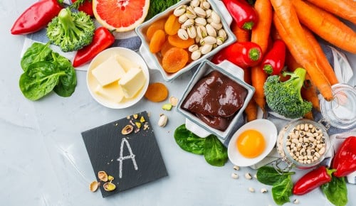 Vitamin A, zakaj je pomembno, da pri prehranskih dopolnilih ne pretiravamo Izbor živil, ki vsebujejo vitamin A