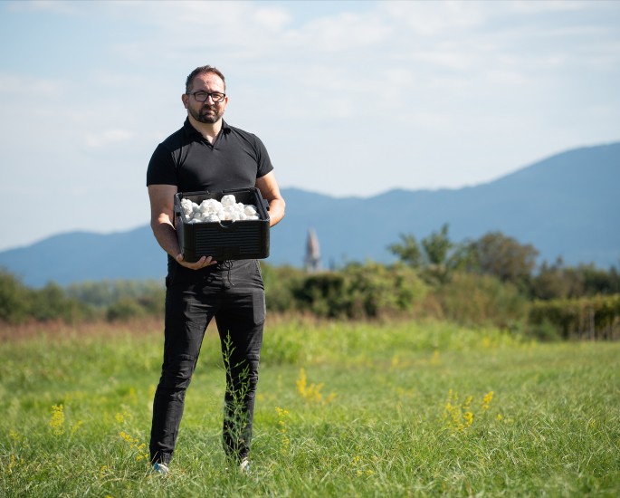Eko gobarna Levja griva v domačem okolju s pridelkom